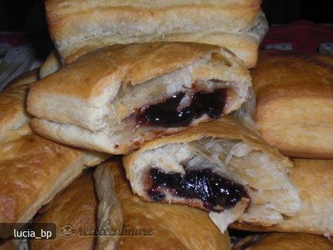 Coltunasi cu Gem de Prune