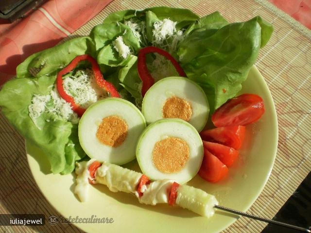 Dovlecei Marinati (dulce - Acrisor)