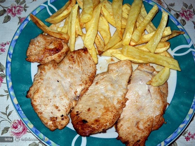 Piept de Pui Marinat in Lapte