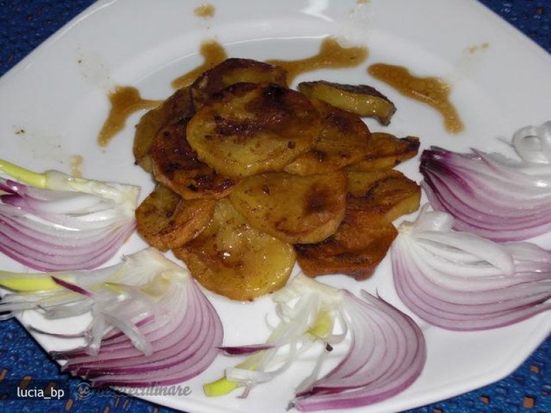 Cartofi cu Ceapa Caramelizata si Otet Balsamic Kalamata