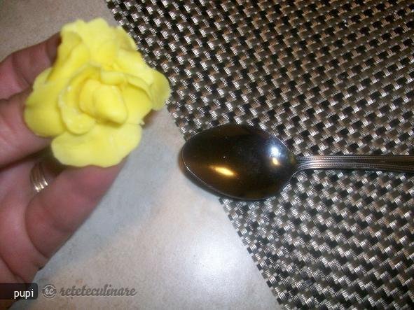 Flori Din Fondant