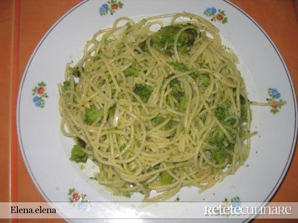Paste cu broccoli