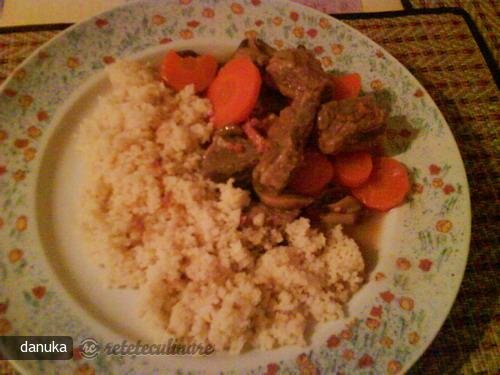 Boeuf Bourguignon (fara Vin)