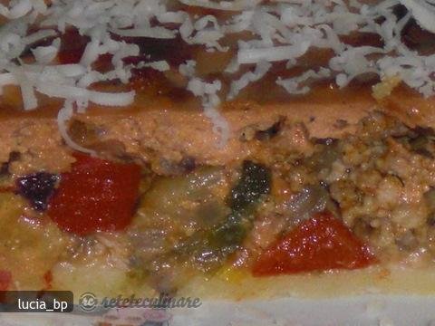 Tarta cu Ardei si Carne Tocata