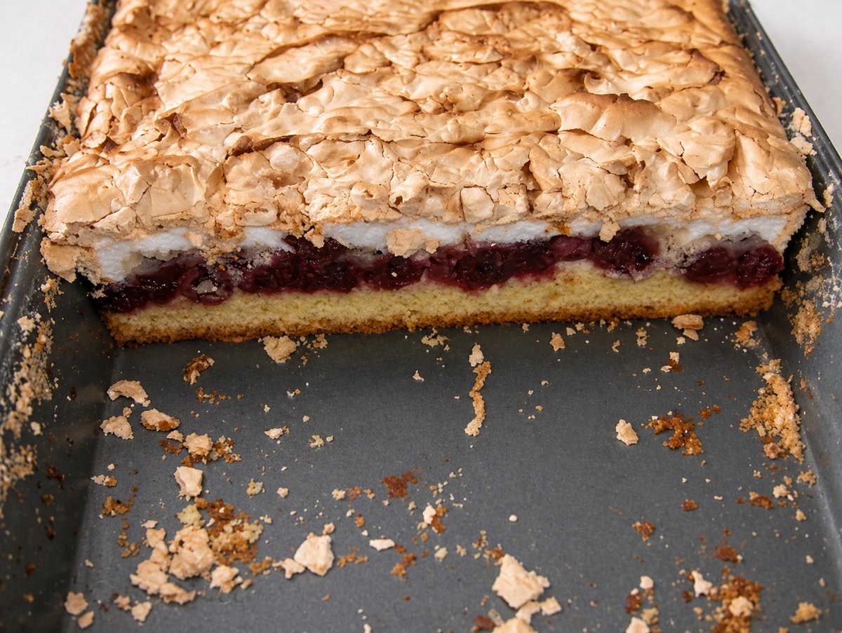 Placinta cu Visine si Bezea