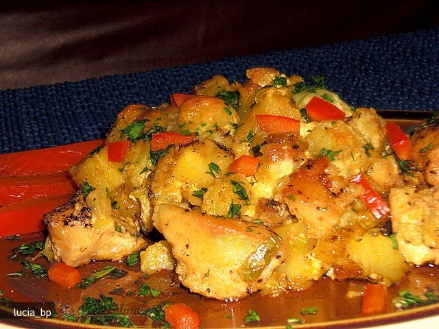 Gratin din Piept de Pui cu Smantana si Cascaval