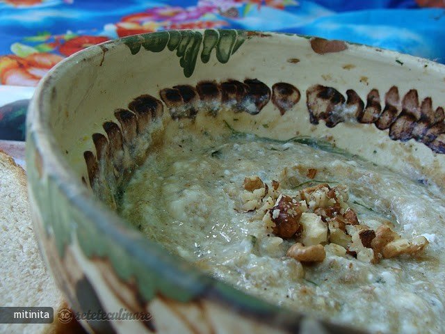 Salata de Vinete cu Iaurt (Borani Bademjan)