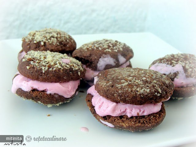 Sendvis de Inghetata