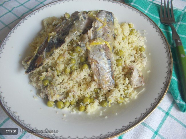 Cous Cous cu Macrou Fiert si Lamiie