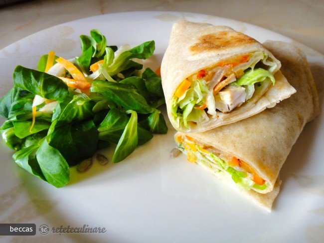 Lipii cu Pui Tandoori si Legume