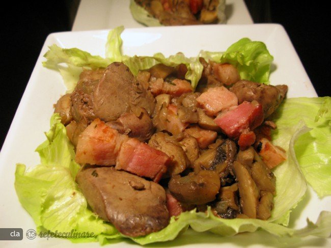 Ficatei de Pui cu Ciuperci (Fara Glucide)