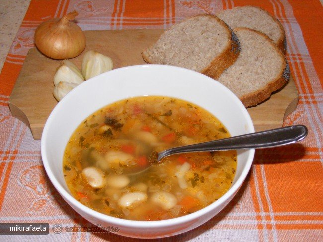 Bors Moldovenesc de Fasole Boabe