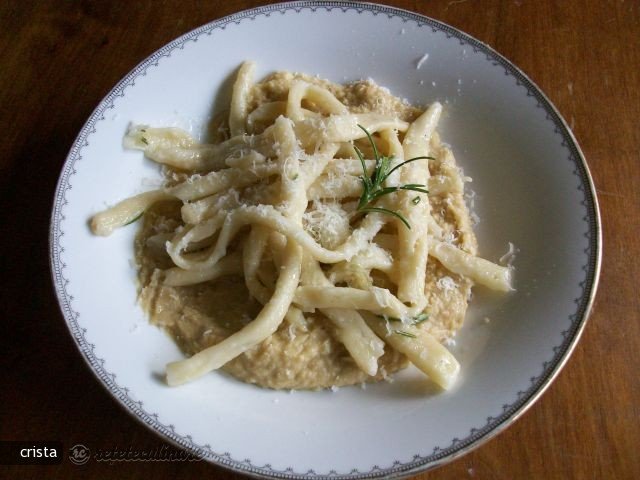 Paste (Maccheroni Ai Ferri) cu Naut