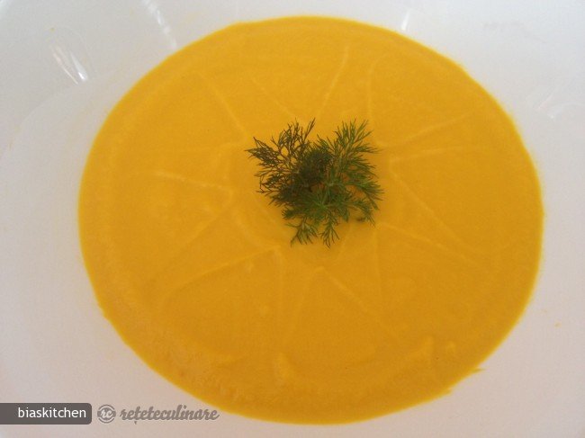 Supa Crema de Dovleac in Varianta Raw Vegana