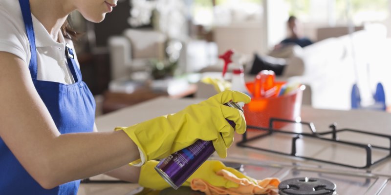 Descopera 10 trucuri ingenioase de curatat casa si castigatorul concursului