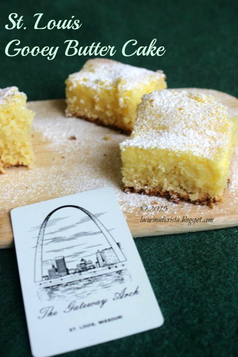 St. Louis Gooey Butter Cake ( cu Branza Crema )