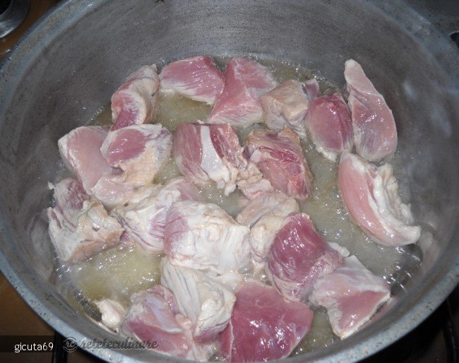 Tocanita de Porc cu Cartofi