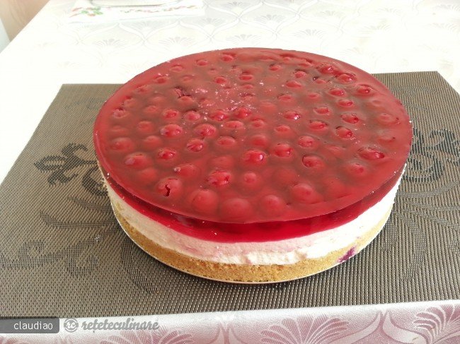Cheesecake cu visine (fara coacere)