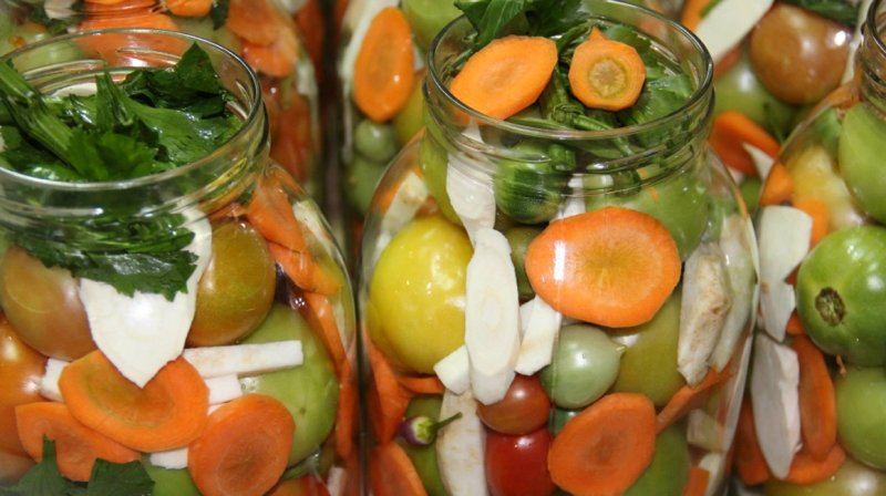 Cateva trucuri pentru a pune cele mai bune gogonele murate