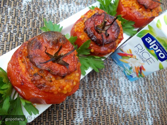 Rosii Umplute cu Cus-cus