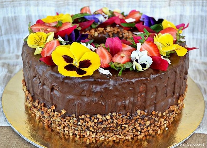 Tort Trio mousse de ciocolata