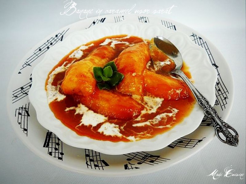 Banane in caramel usor sarat