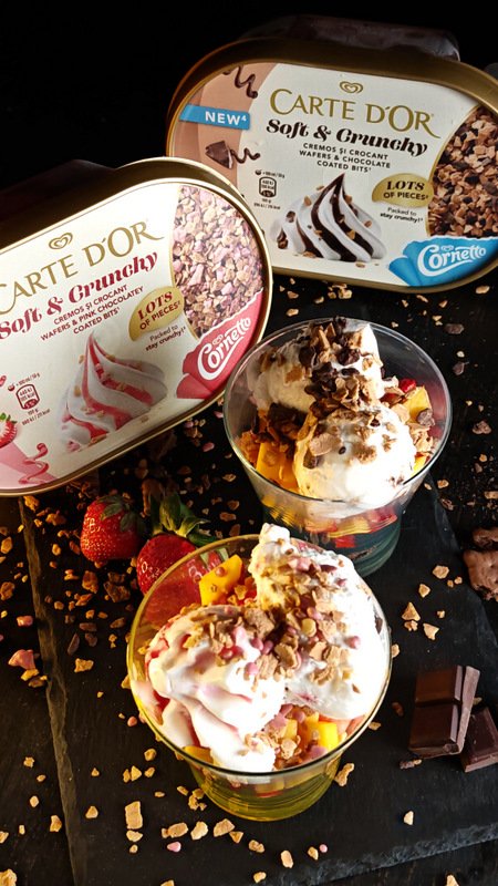 Desert la pahar cu înghețată crunchy - Rapid și perfect pentru orice ocazie