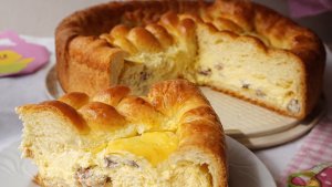 Pasca cu aluat de cozonac