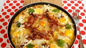 Tortilla cu bacon si oua de prepelita