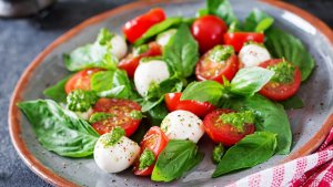 Salata Caprese - simpla si delicioasa
