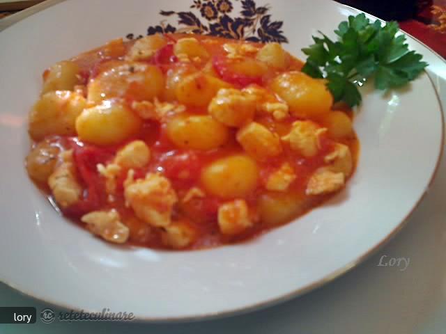 Gnocchi cu Piept de Pui