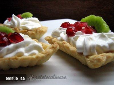 Tarte cu Fructe din Aluat Fraged