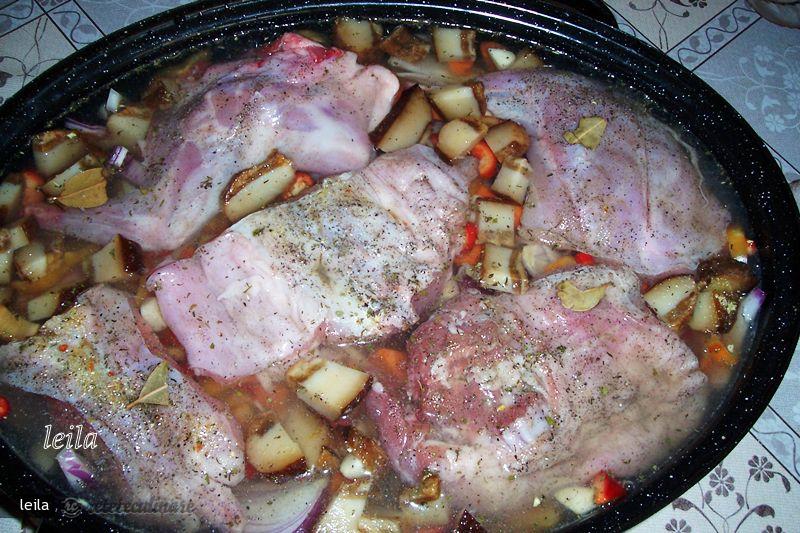 Iepure pe Pat de Legume