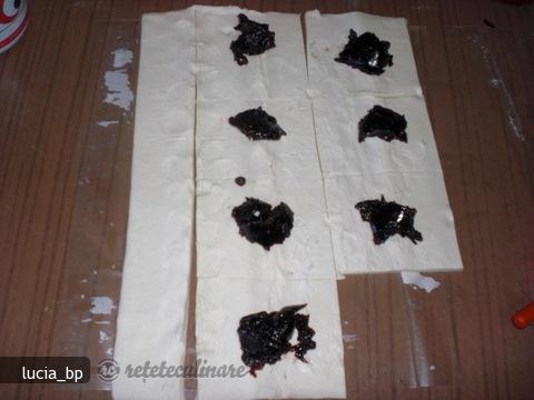 Coltunasi cu Gem de Prune
