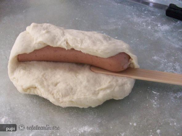 Hotdog (Cremvursti in Corn)