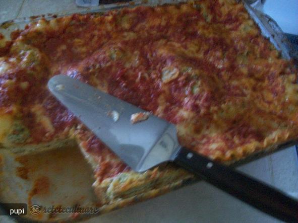 Lasagna cu Branza si Spanac (Spinach And Cheese Lasagna)