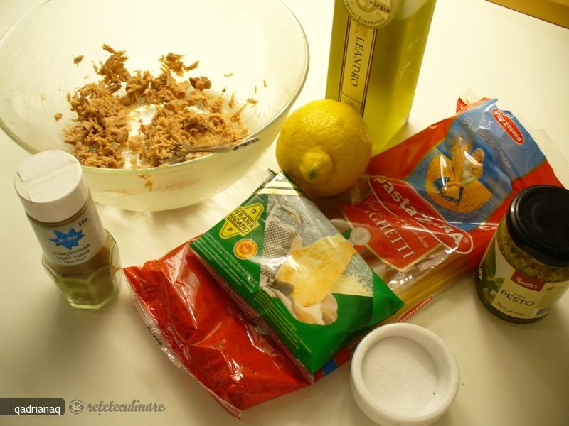 Paste cu Ton si Sos Pesto