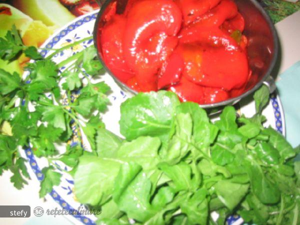 Salata de Ardei Copti si Rucola