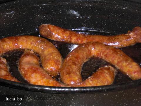 Carnati de porc proaspeti,prajiti