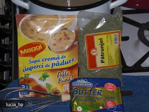 Supa crema de ciuperci de padure