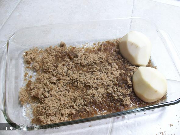 Pere cu Sos Caramel