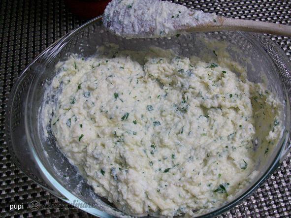 Paste Scoici Mari ( Stuff Jumbo Shells)