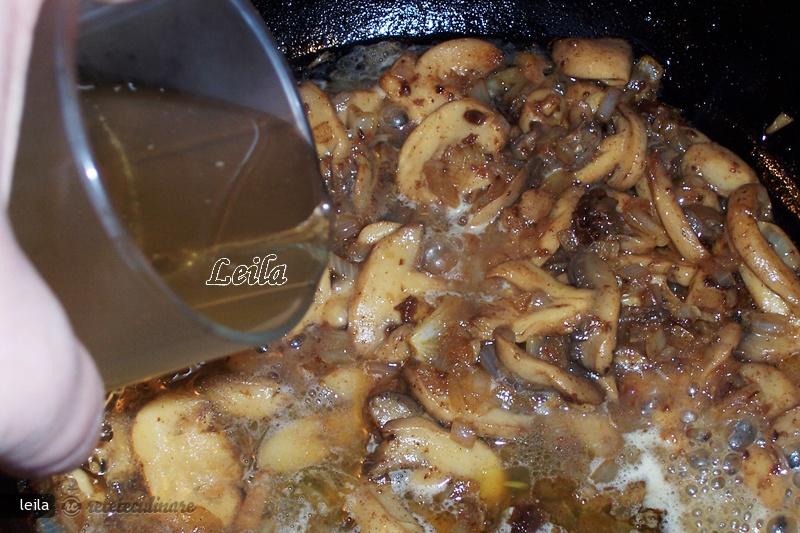 Caprioara cu Ciuperci si Cascaval