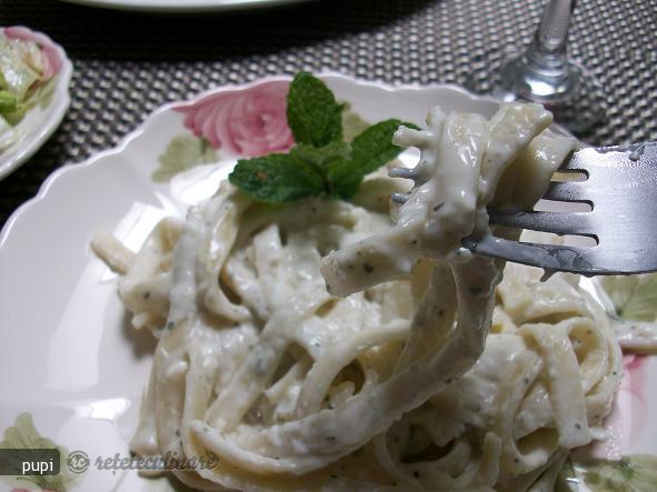 Paste - Fettucina Alfredo