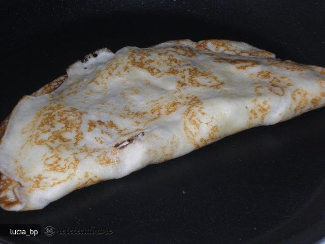 Clatite cu Urda Dulce si Marar