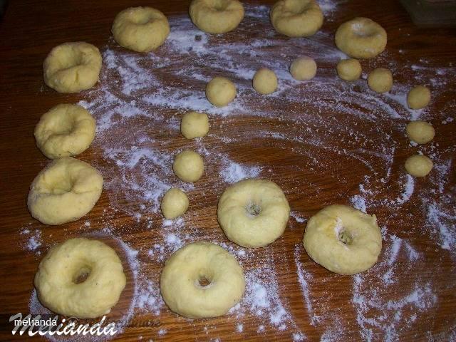Reţetă de preparare a papanaşilor