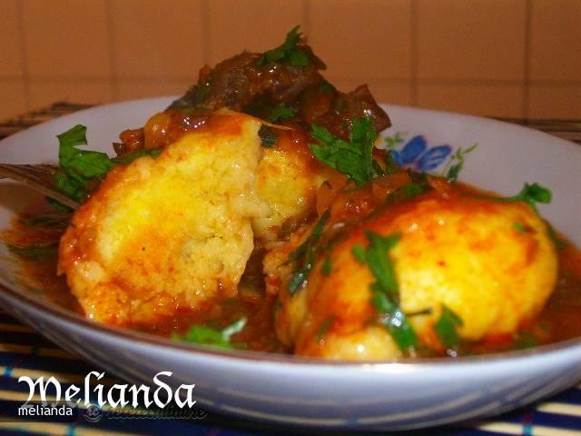 Papricas cu Carne de Caprioara