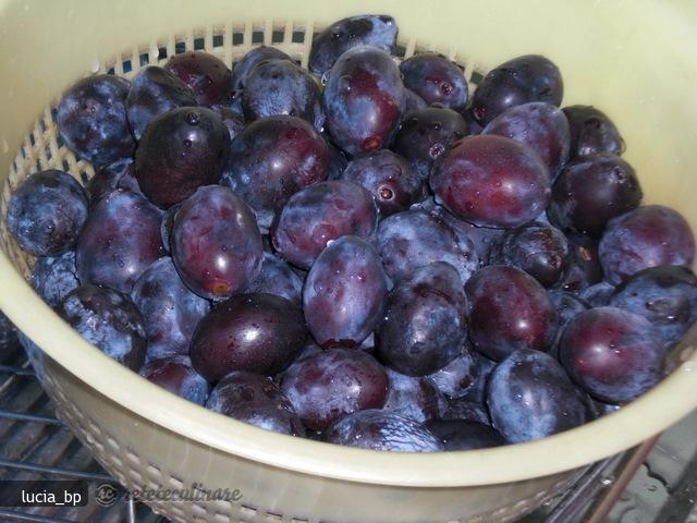Prune Brumarii (bistrite), Conservate Pentru Iarna