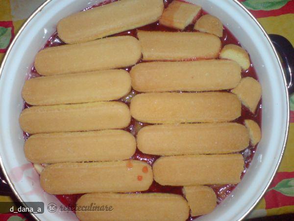 Tort Exotic cu Gelatina