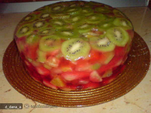 Tort Exotic cu Gelatina